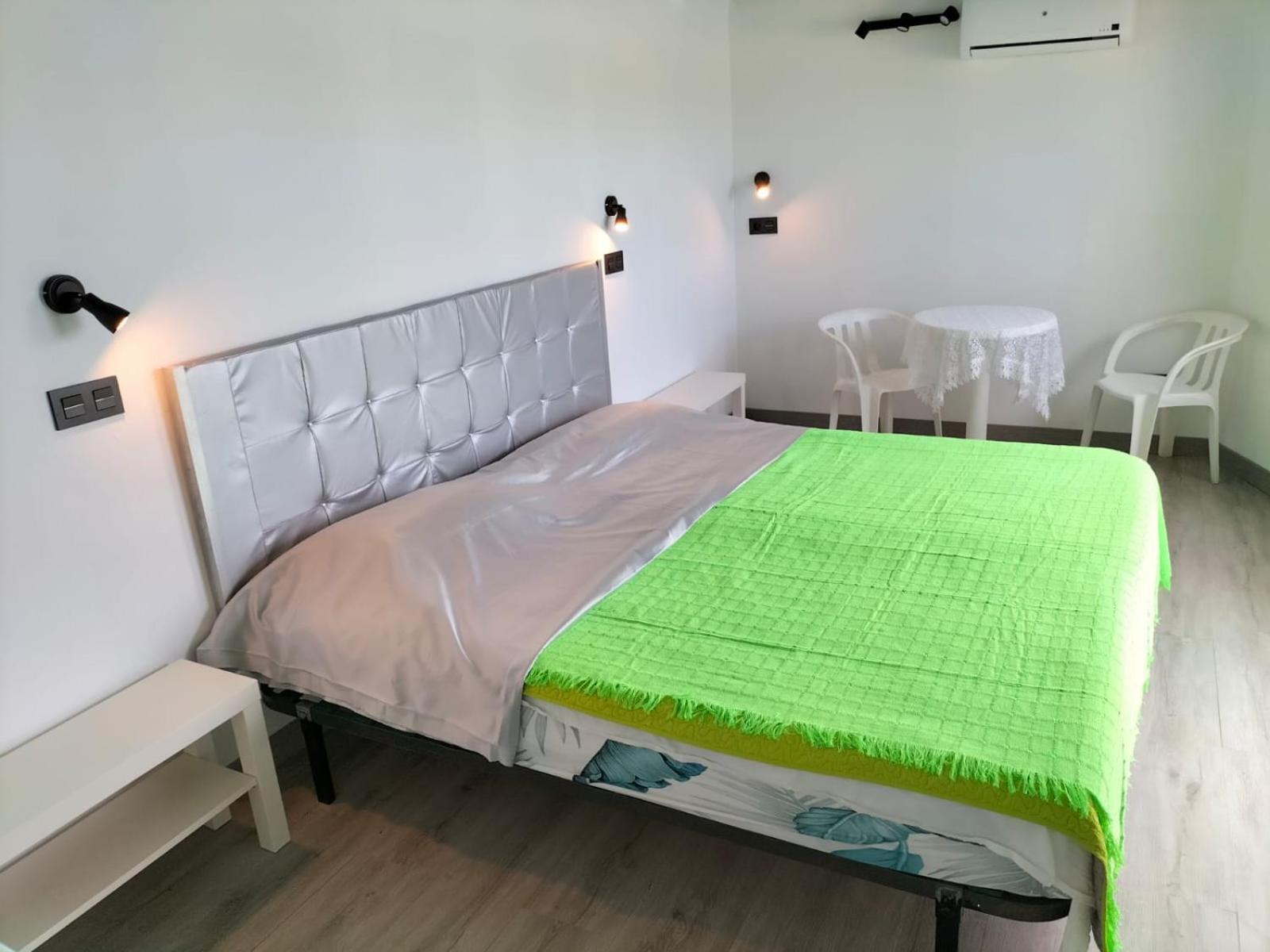 Vv Las Buganvillas Maspalomas - Cocina Y Habitaciones Con Banos Privados Екстериор снимка