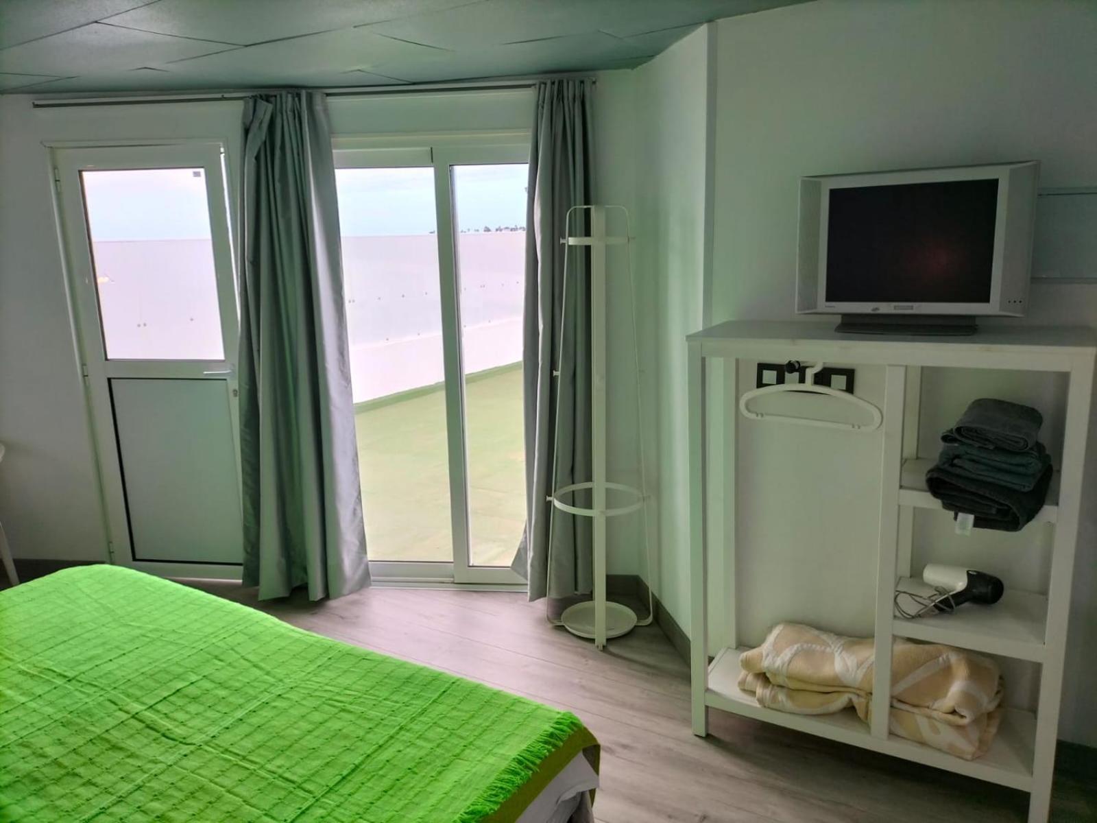 Vv Las Buganvillas Maspalomas - Cocina Y Habitaciones Con Banos Privados Екстериор снимка